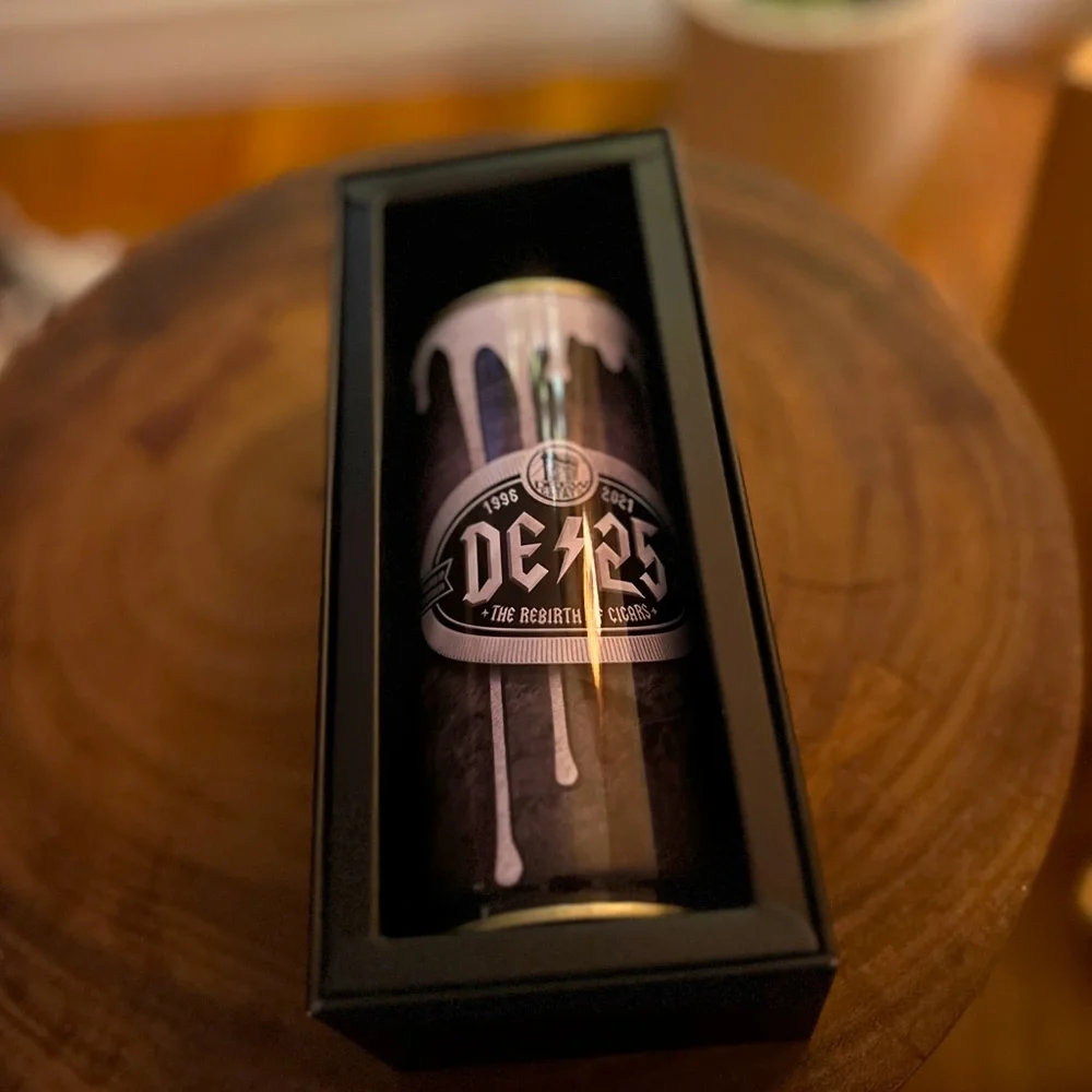 Drew Estates 20th Anniversary Spray Can Lighter - Picture 1 of 3